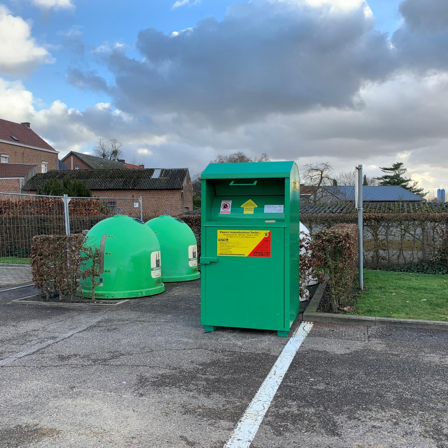 Textielcontainers op nieuwe locaties | Kortenaken